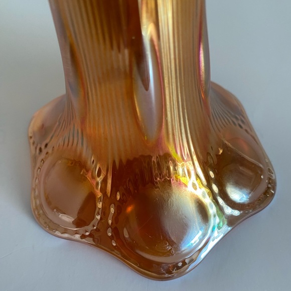 Imperial Glass Marigold Beaded Bullseye Carnival Glass Swung Vase Collectible - Picture 9 of 11